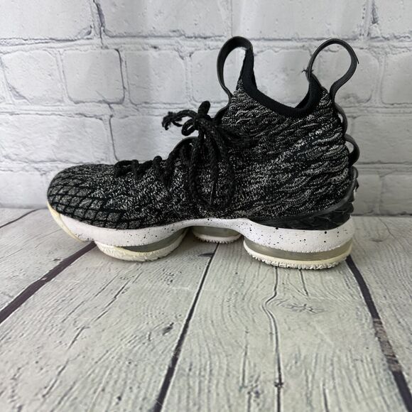 Nike Zoom Lebron XV 15 “Ashes” Black Oreo GS Size 3.5Y 922811-002 - Picture 8 of 12